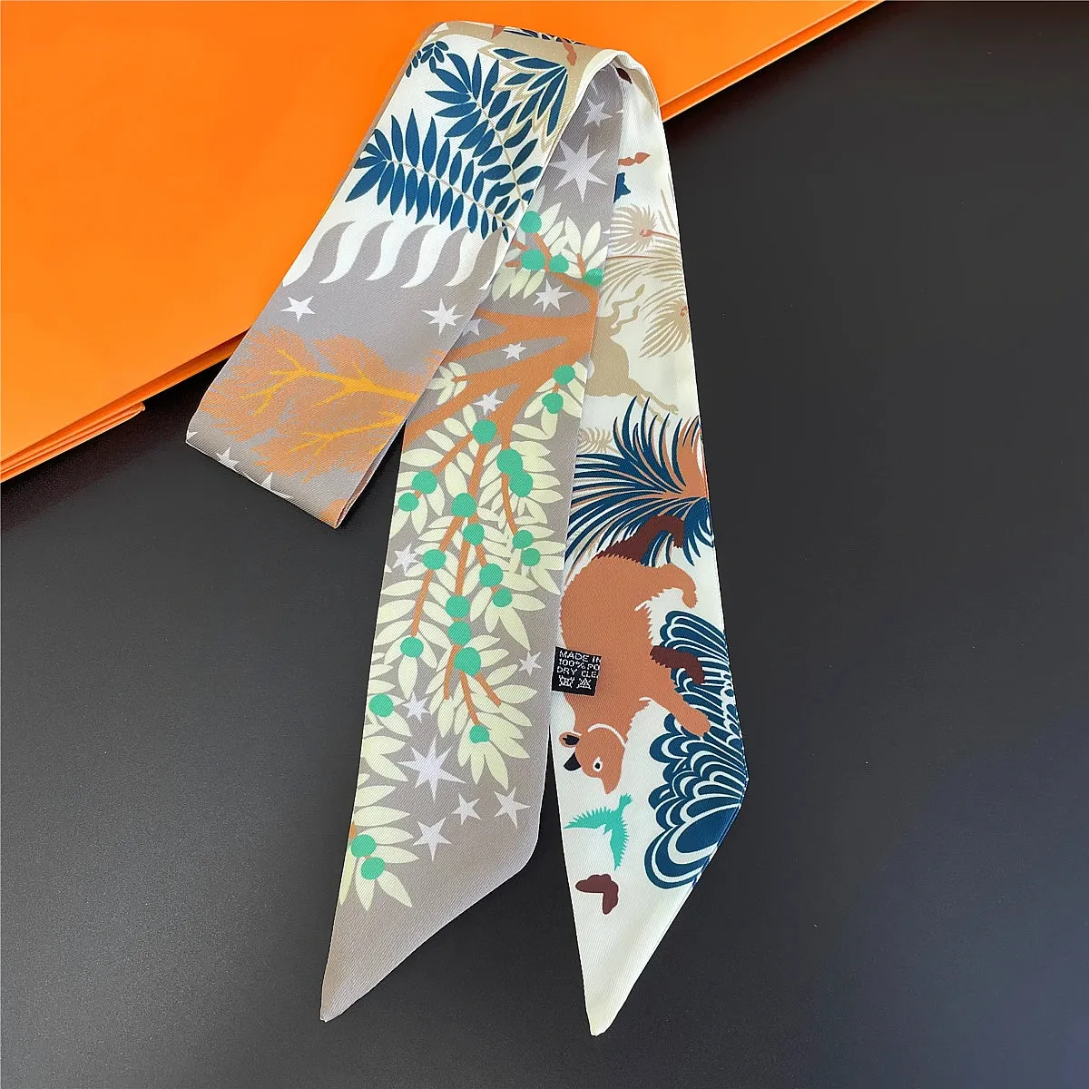 2024 Brand Design Zebra In Flowers Women Scarf Luxury Silk Scarf Fashion Hair Headband Foulard Skinny Bag Scarves Neckerchief