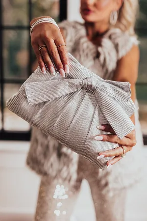 All The Glamour Clutch In Silver