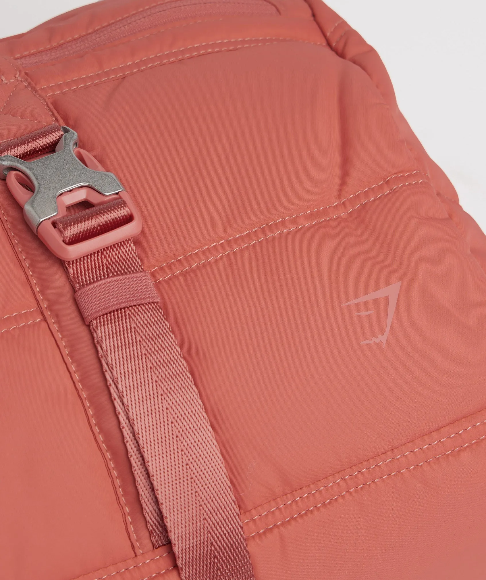 Gymshark Premium Lifestyle Barrel Bag - Terracotta Pink