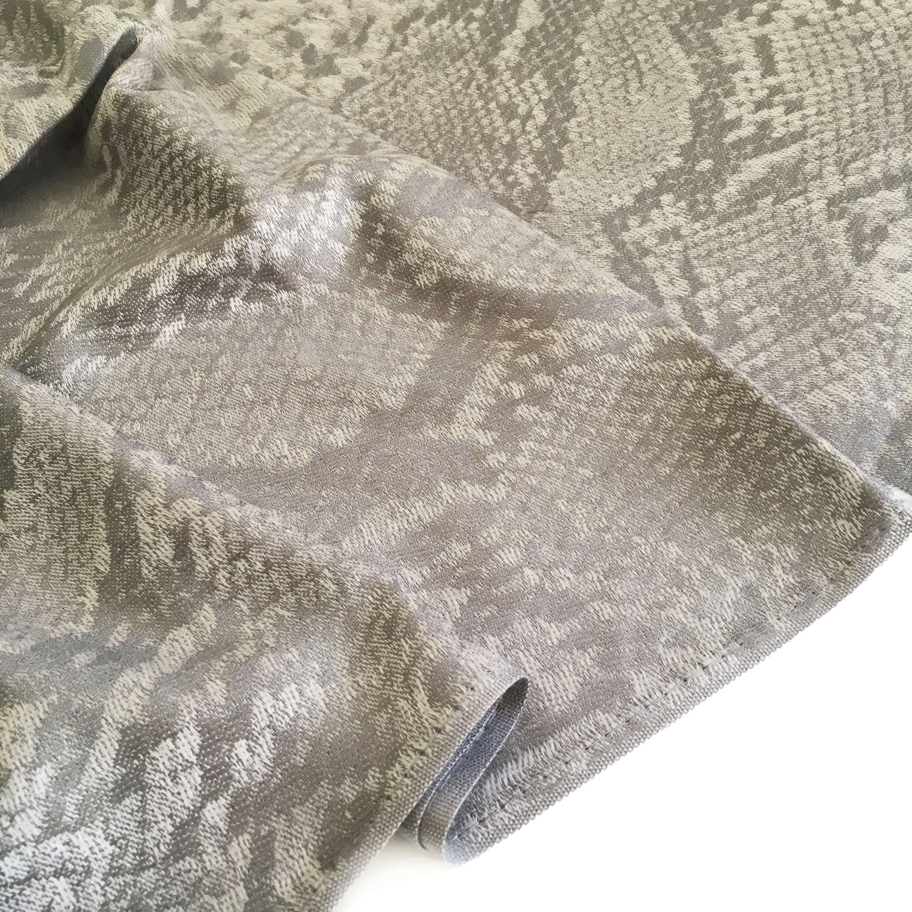 SILVER GREY LARGE SNAKESKIN PRINT REVERSIBLE PASHMINA SHAWL SCARF