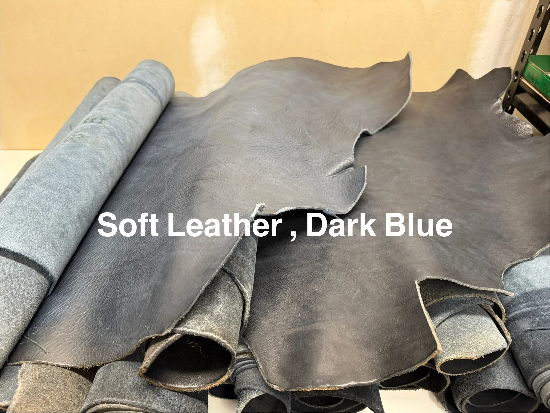 Soft Leather, Vegetable-Tanned Leather,Dark Blue